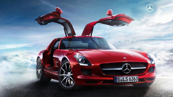 Mercedes SLS 2020 красный