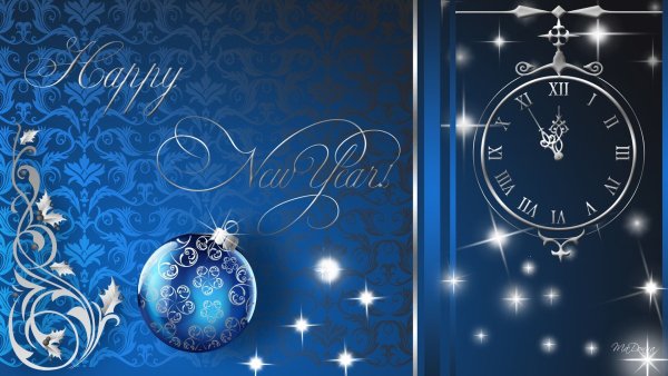 Новогодние часы на голубом фоне