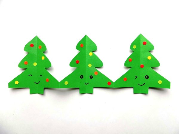 Елка аппликация объемная