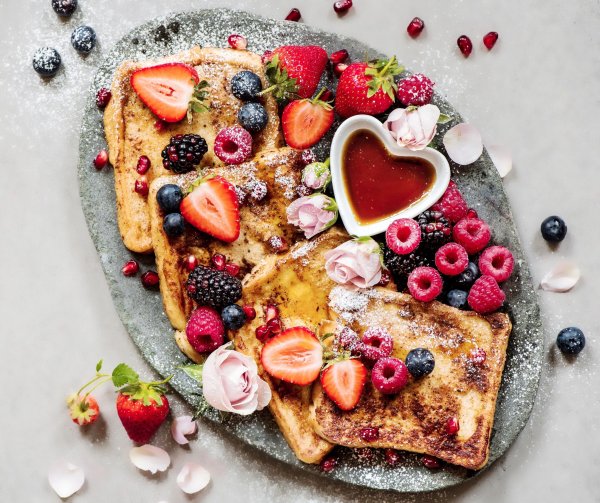 Вкусная еда на завтрак очень вкусная очень вкусная