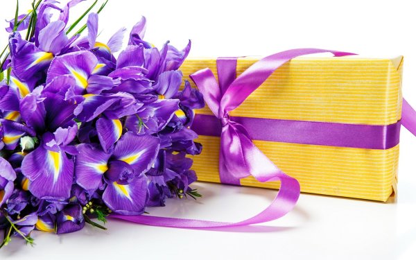 Розы в подарок