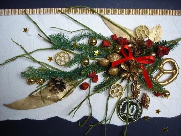 Флористическое новогоднее панно