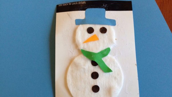 Аппликация из ватных дисков для детей Снеговик