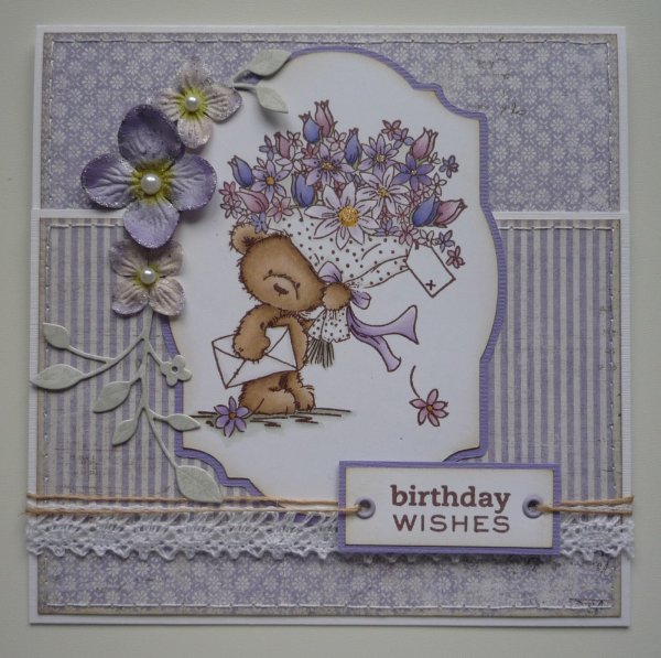 Открытка со сладостями