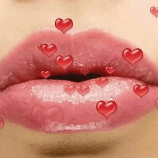 Картинки с поцелуйчиками красивые