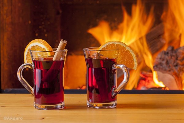 Камин горящий глинтвейн