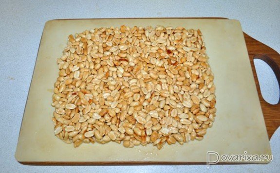 Козинаки из соленого арахиса