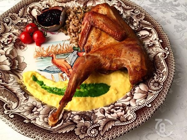 Фазан блюдо в ресторане