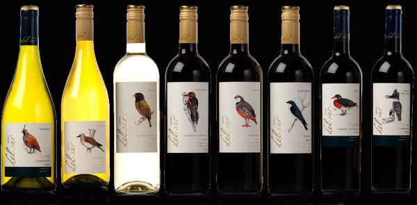 Вино с птицей на этикетке