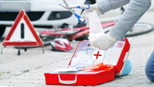 Первая медицинская помощь 2020