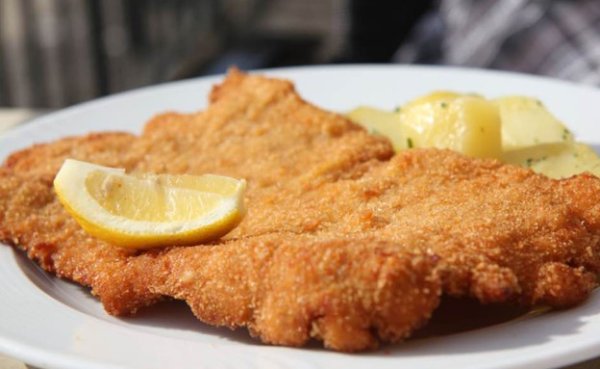 Шницель куриный по венски