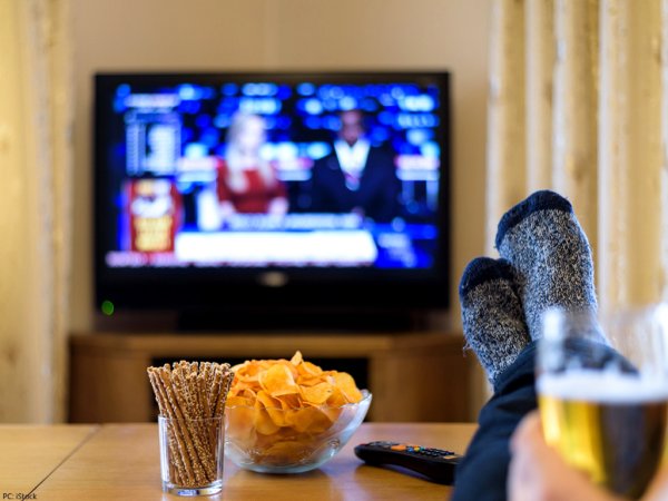 Телевизор вечер
