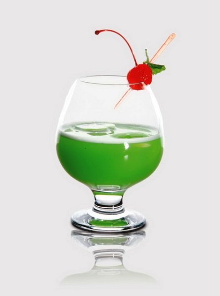 Мятный алкогольный напиток