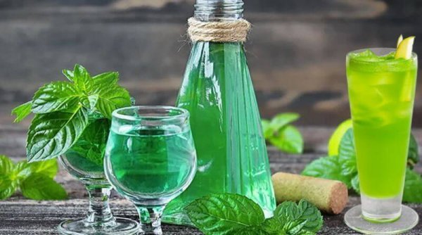 Ликер с мятой