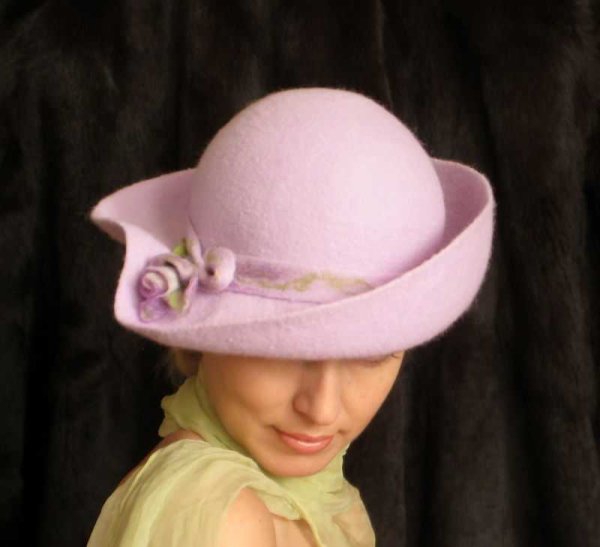 Валяные шляпки с полями