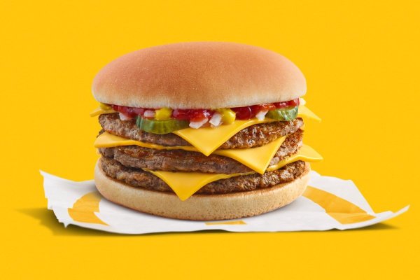 Двойной бургер макдональдс