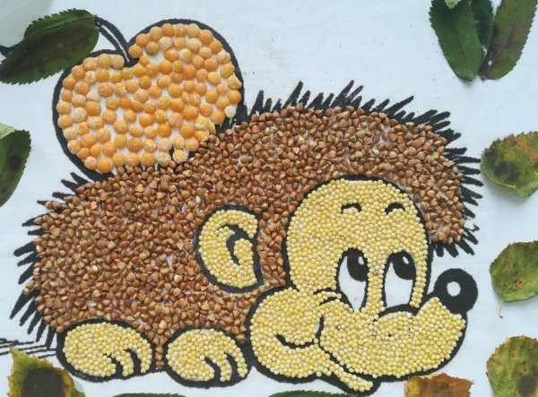 Ежик из крупы