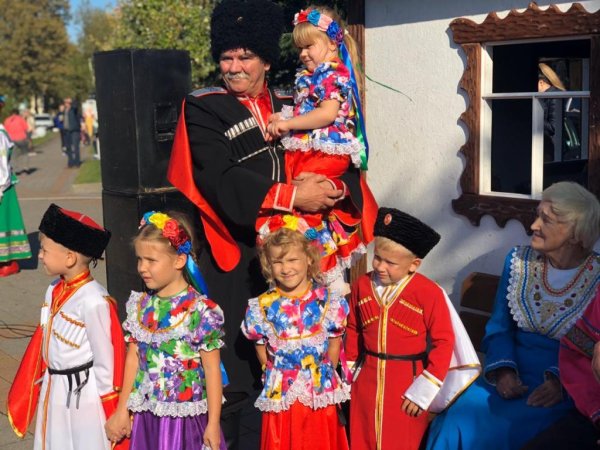 Кубанские казачата