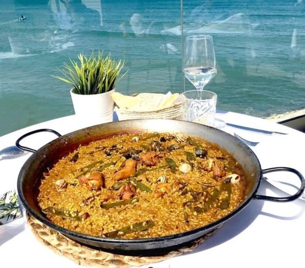 Валенсийская паэлья