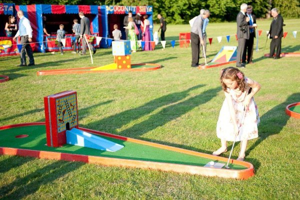 Мини гольф праздник