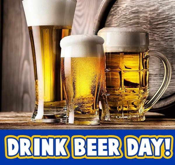 Открытка бокалы с пивом