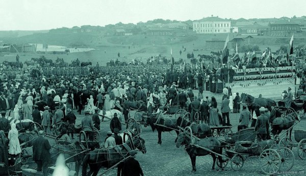 День гуляния по улицам исчезнувших городов