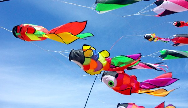 Парад воздушных змеев