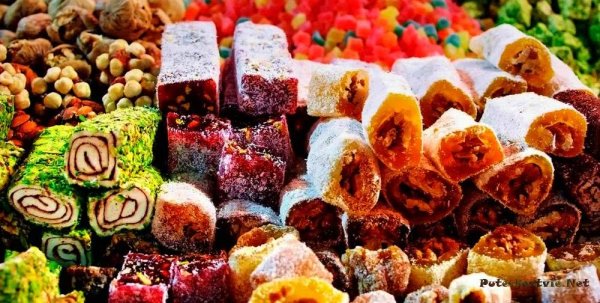 Рахат-лукум на турецком рынке