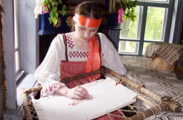 Харитины первые холстины праздник