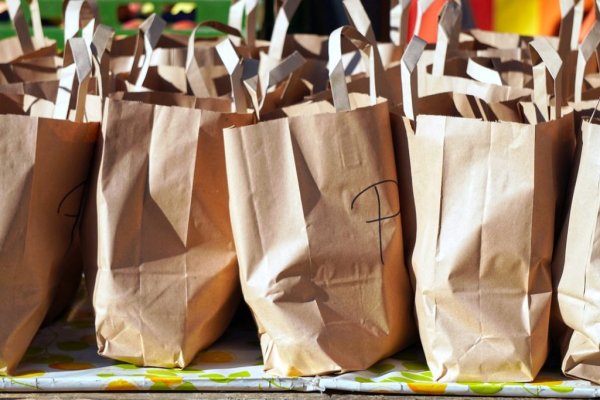 Пакеты бумажные и полиэтиленовые