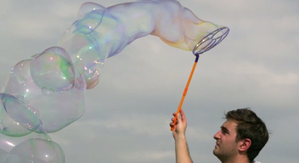 Алан Маккей мыльные пузыри