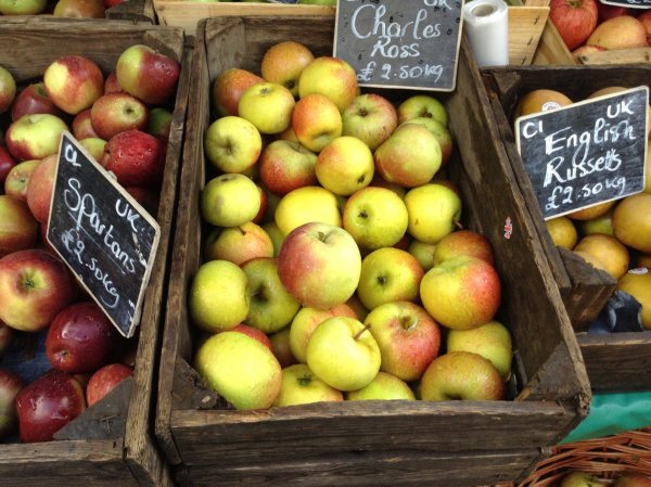 Яблоко в Англии