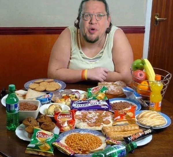 Толстуха с едой