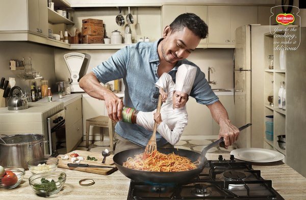 Мужчина на кухне