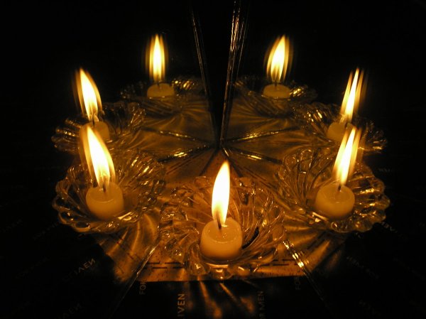 Ритуальные свечи
