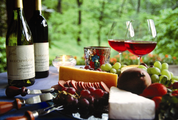 Дегустация вина на природе