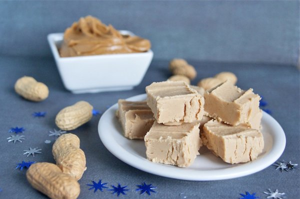 День помадки с арахисовым маслом (Peanut Butter Fudge Day) — США
