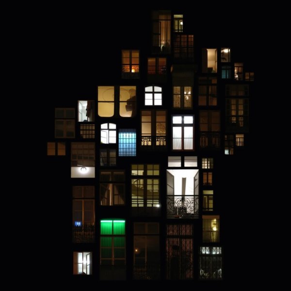 Ночные окна домов