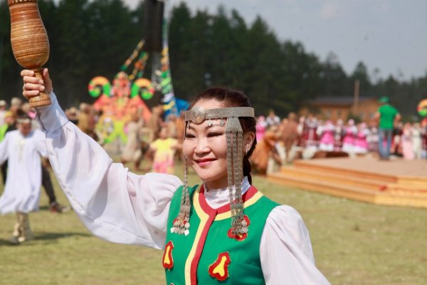 Николаев м.е. Ысыах Сунтар