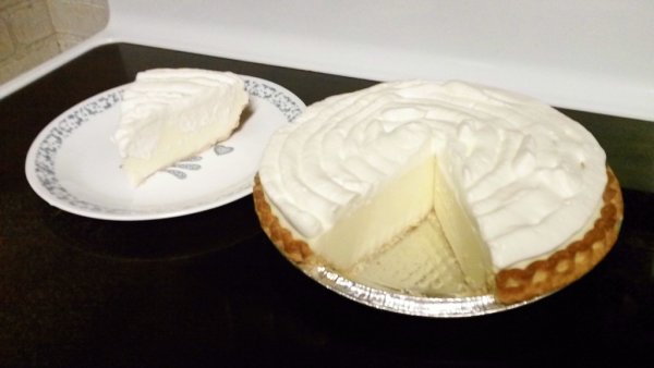 День баварского кремового пирога