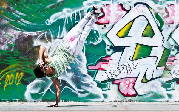 Постеры в стиле хип хоп