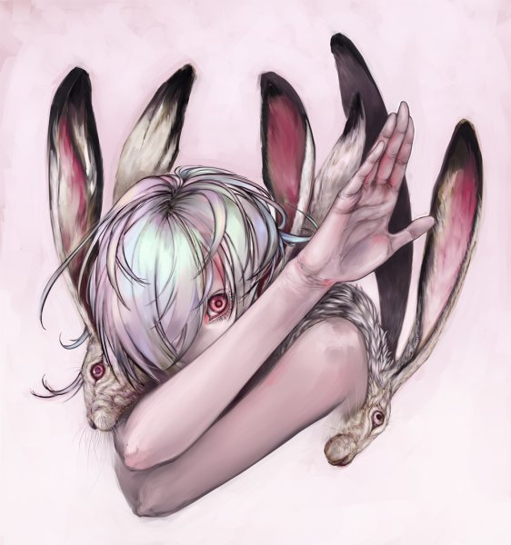 Девушка с кроличьими ушами