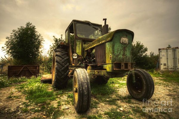 Брутальный трактор