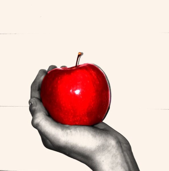 Яблоко арт