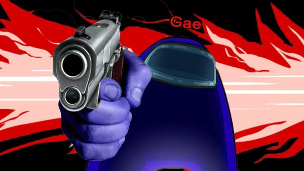 Амонг АС С пистолетом