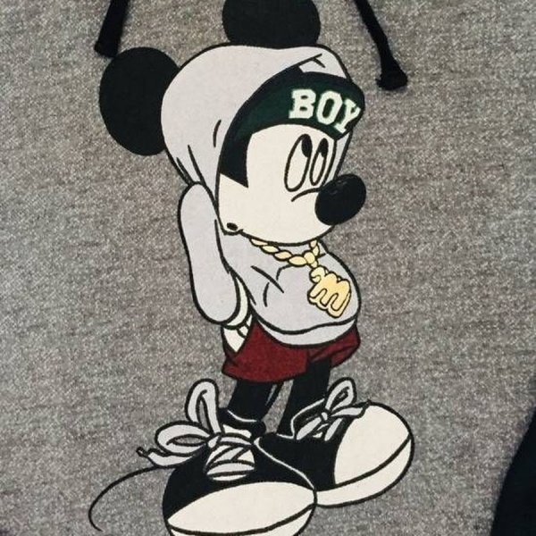 Микки Маус модный