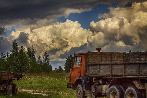 КАМАЗ В деревне