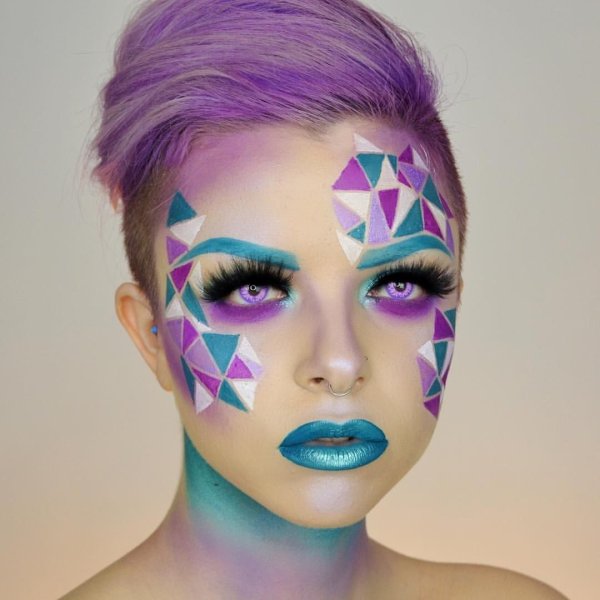 Эскиз макияжа