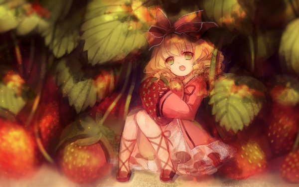 Аниме девушка с клубникой