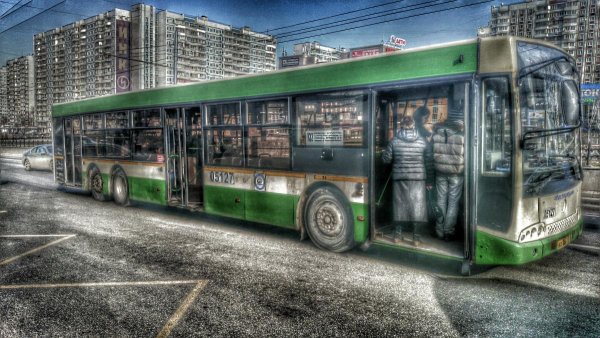 Общественный транспорт арт